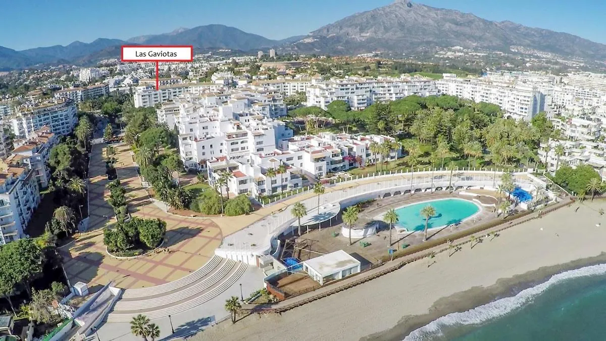 Apartamento De 2 Dormitorios En Las Gaviotas - Puerto Banus Marbella Apartment